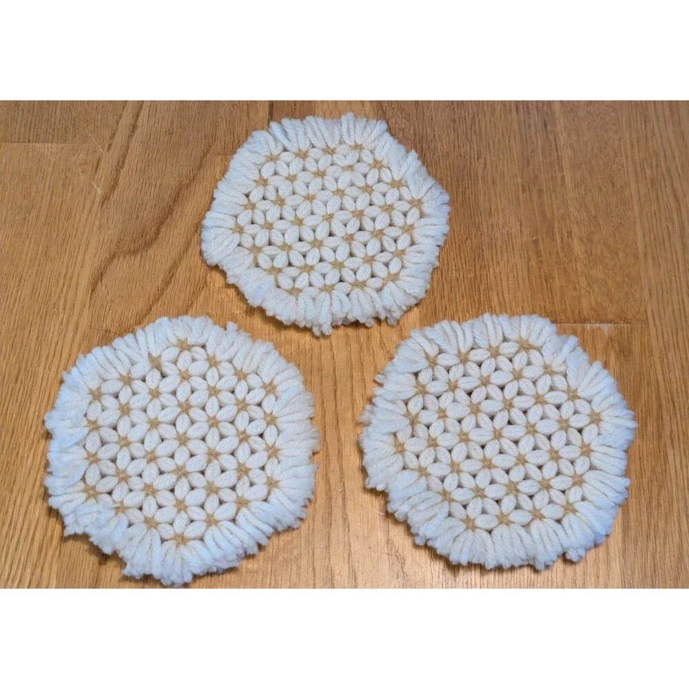 Vintage Yarn Star Coasters Hot Pad Country Cottagecore Daisy Loom 5